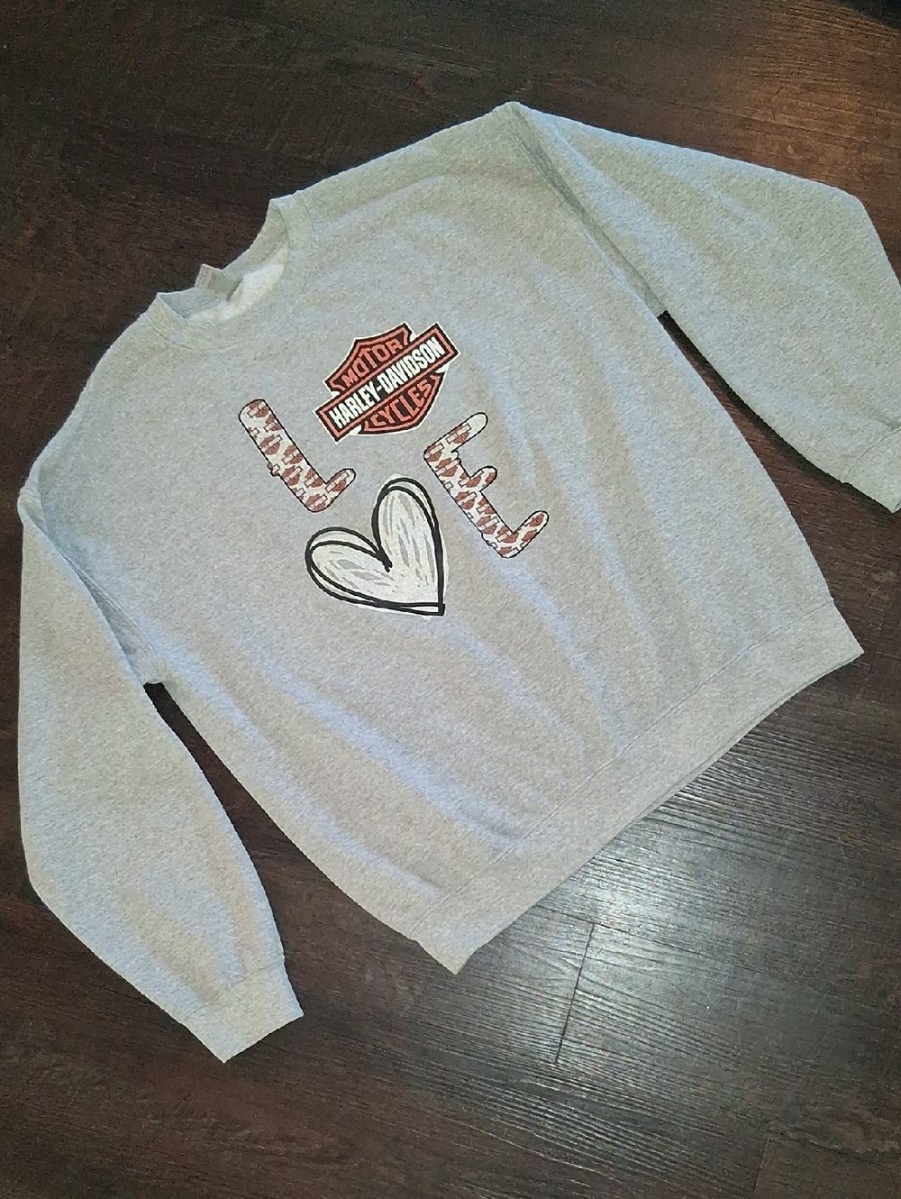 Harley-Davidson Gray Crewneck Sweatshirt with LOVE Graphic
